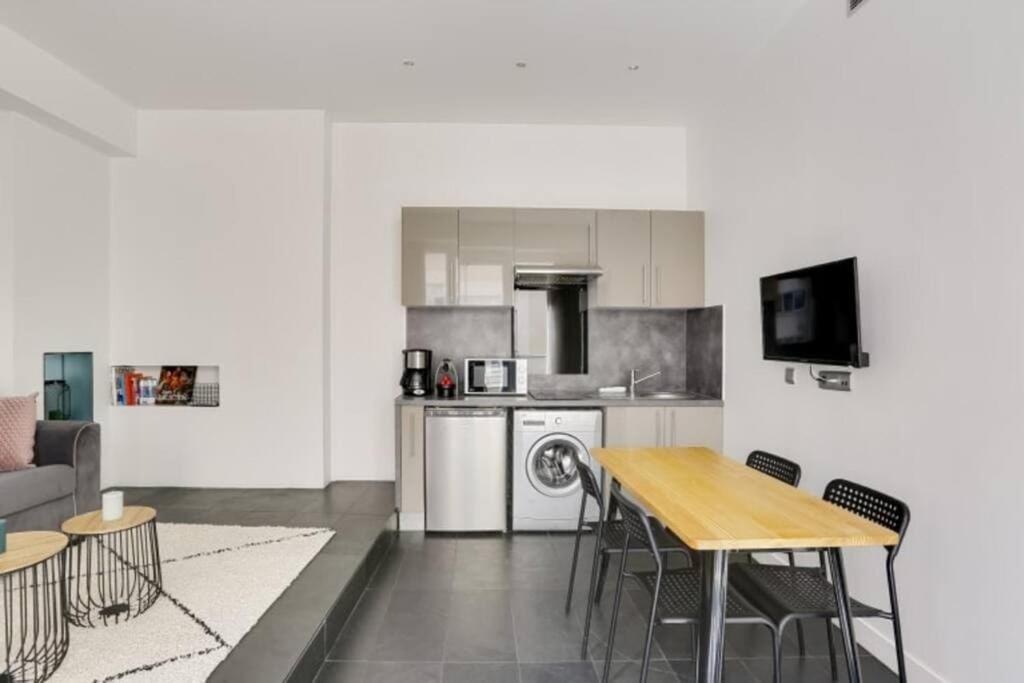Appartement Cosy Pres Du Marais パリ エクステリア 写真